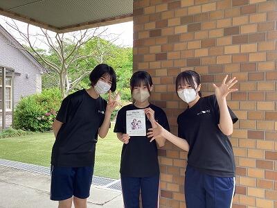 校内案内スタッフ.jpg