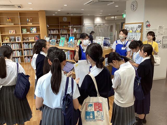 図書室（ぼかし済）.jpg
