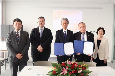 神奈川歯科大学と連携接続協定を締結いたしました